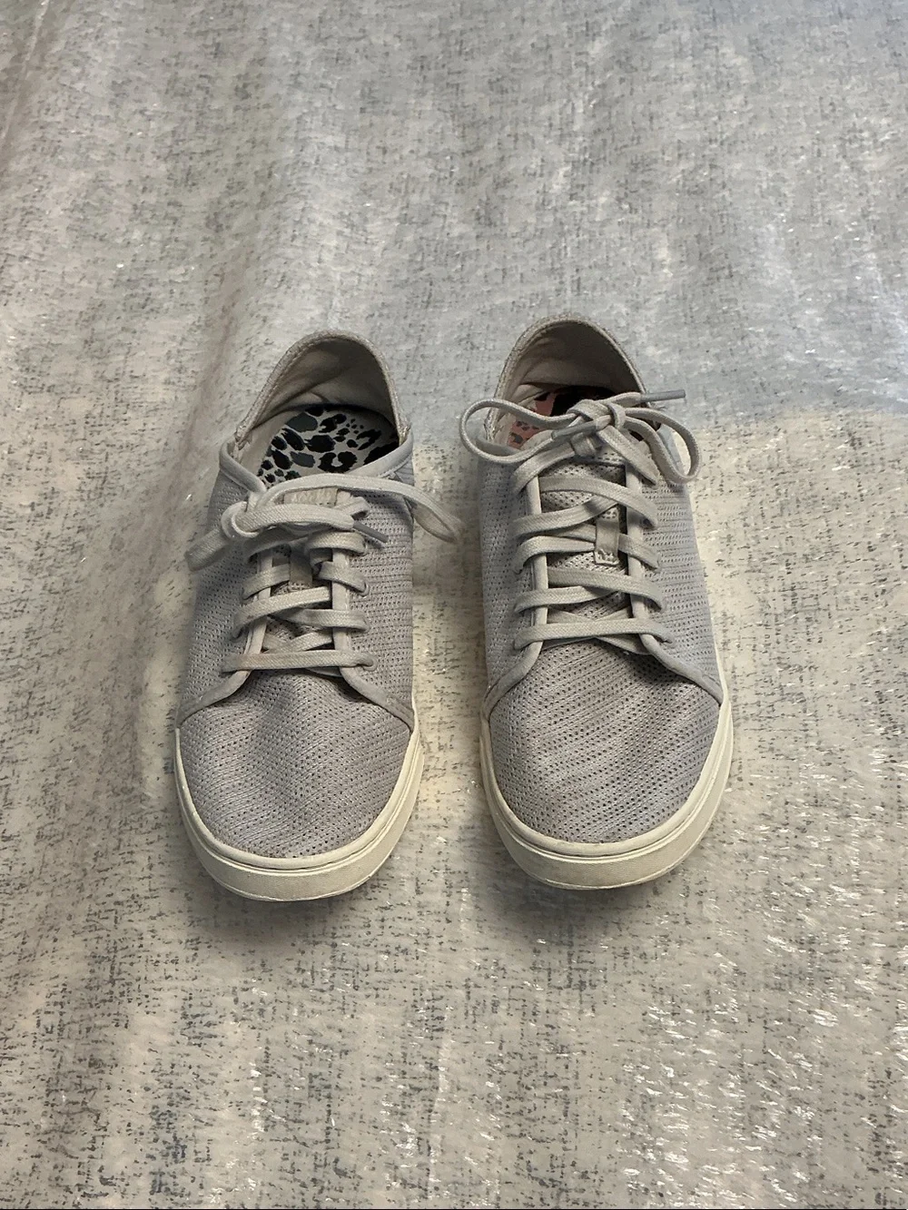 Women’s Light Gray Knit Lace-Up Athletic Sneakers